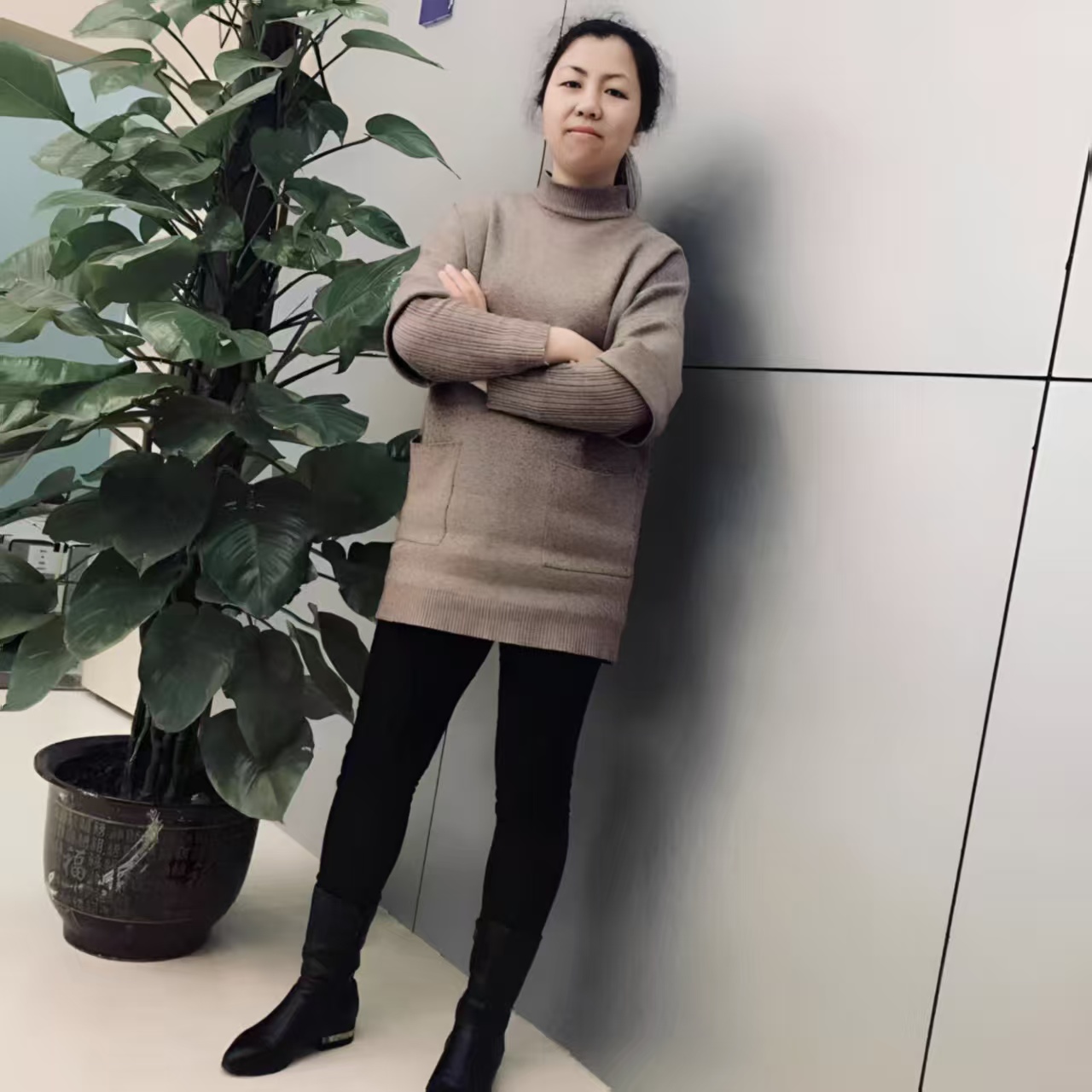 品顶实业与员工携手并进，共同发展